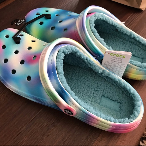 Mens Fully Lined Tie-Dye Classic Crocs Clogs NWT - Picture 6 of 7